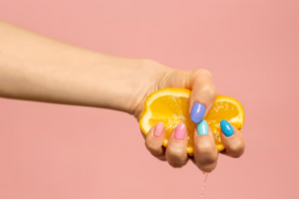 Выбор базы для ногтей