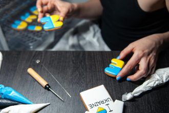 Стикерпак для фестиваля: дизайн и печать